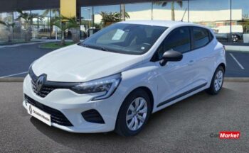 location clio essentiel 90cv à La Réunion